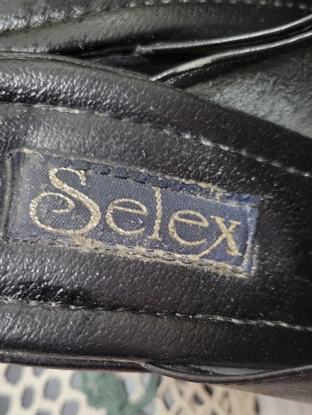 Selex slightly worn